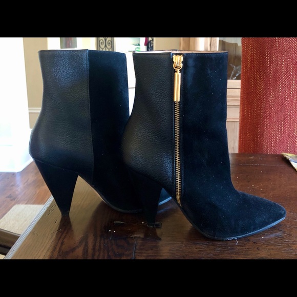 Stuart Weitzman boots - Picture 1 of 5